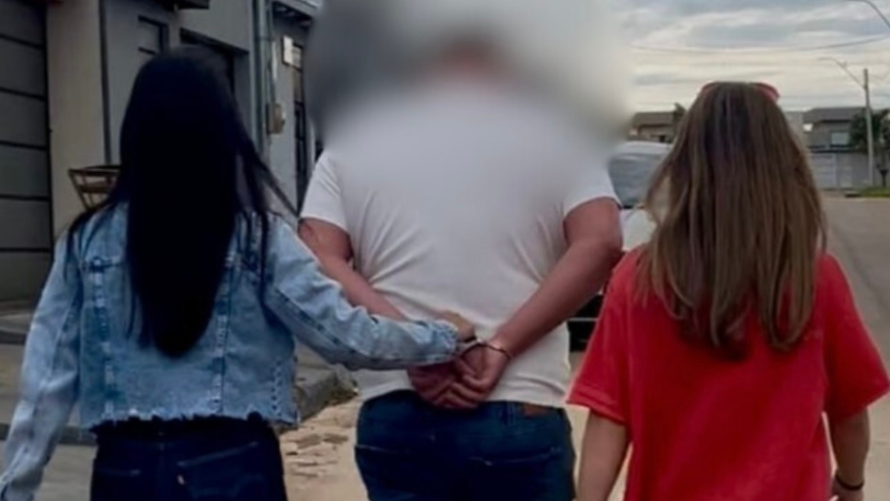 Homem é preso por descumprir medida protetiva e tentar atropelar ex-mulher