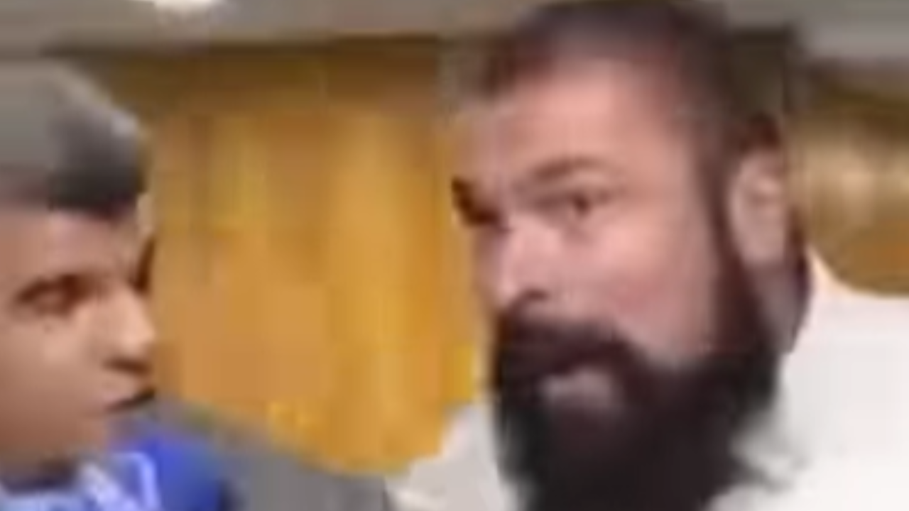 Vídeo: Deputado Paulo Bilynskyj e repórter Guga protagonizam confronto na Câmara