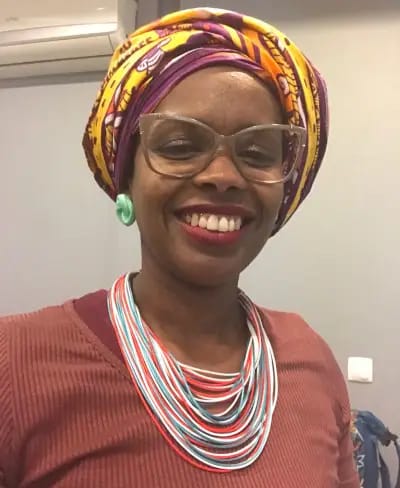 USP cancela concurso após polêmica com docente negra
