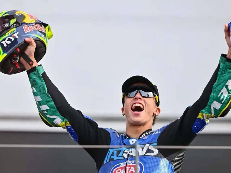 Diogo Moreira faz história e conquista título inédito para o Brasil na Moto2