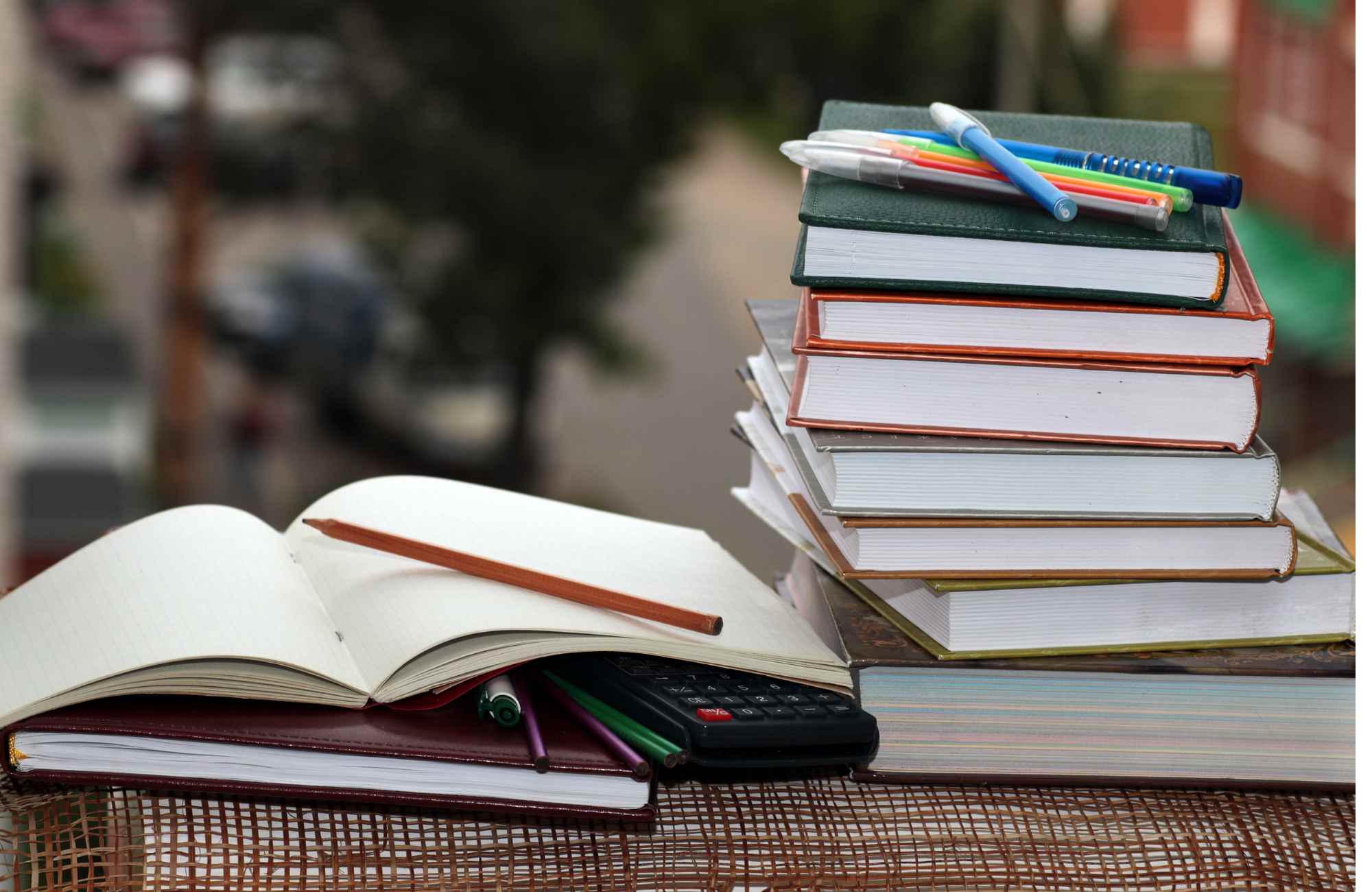 Concurso do INSS: Como escolher a apostila certa?