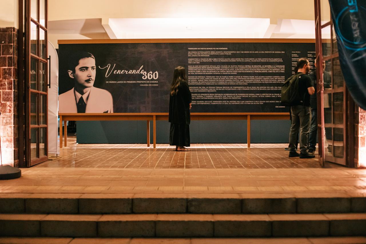 Exposição sobre Venerando de Freitas é prorrogada até o fim do dezembro