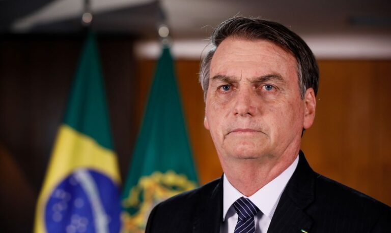 “Jair Bolsonaro não está bem”, afirmam filhos do ex-presidente em visita ao hospital