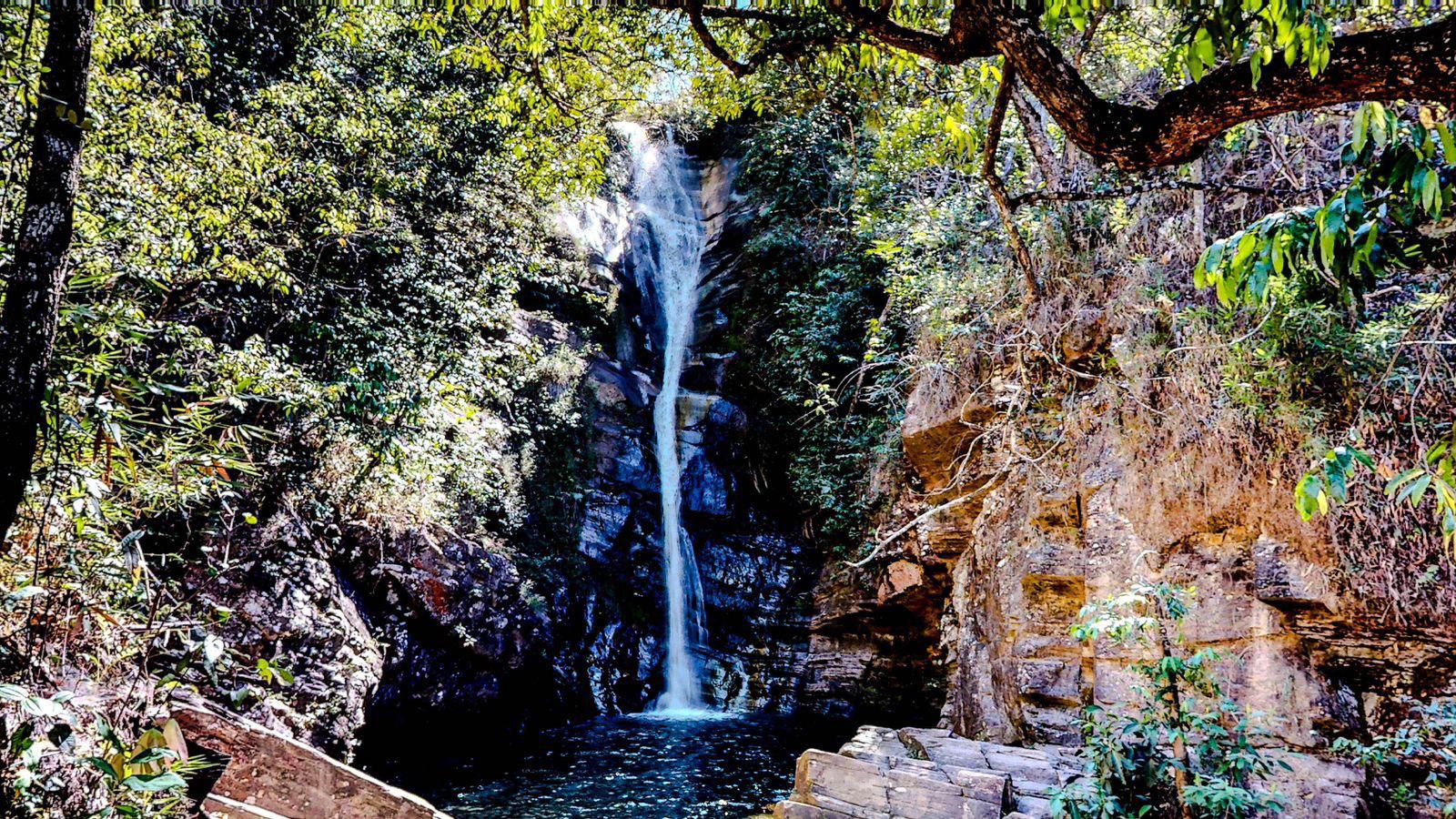 Pirenópolis seduz milhares de turistas no fim de ano, mas estação chuvosa liga alerta