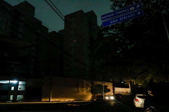 Ciclone provoca apagão e deixa mais de 1 milhão de imóveis sem luz em São Paulo