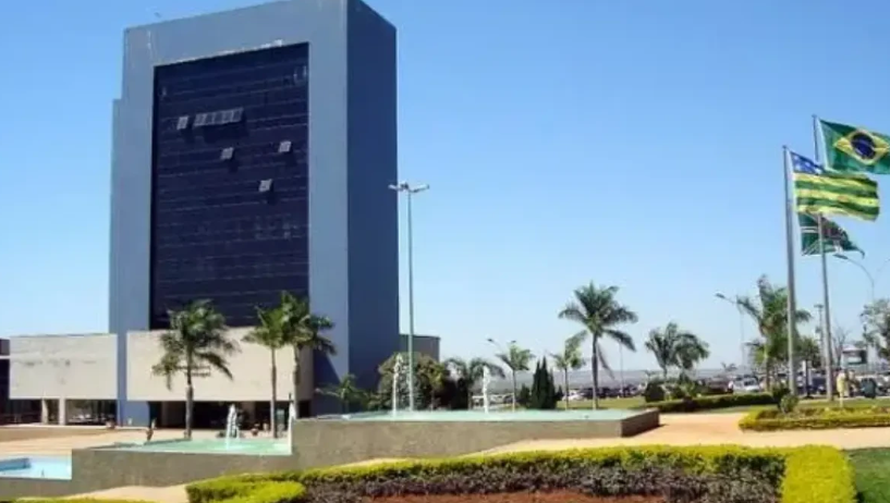 Bônus da educação em Goiânia é aprovado; servidores já sabem quanto vão receber