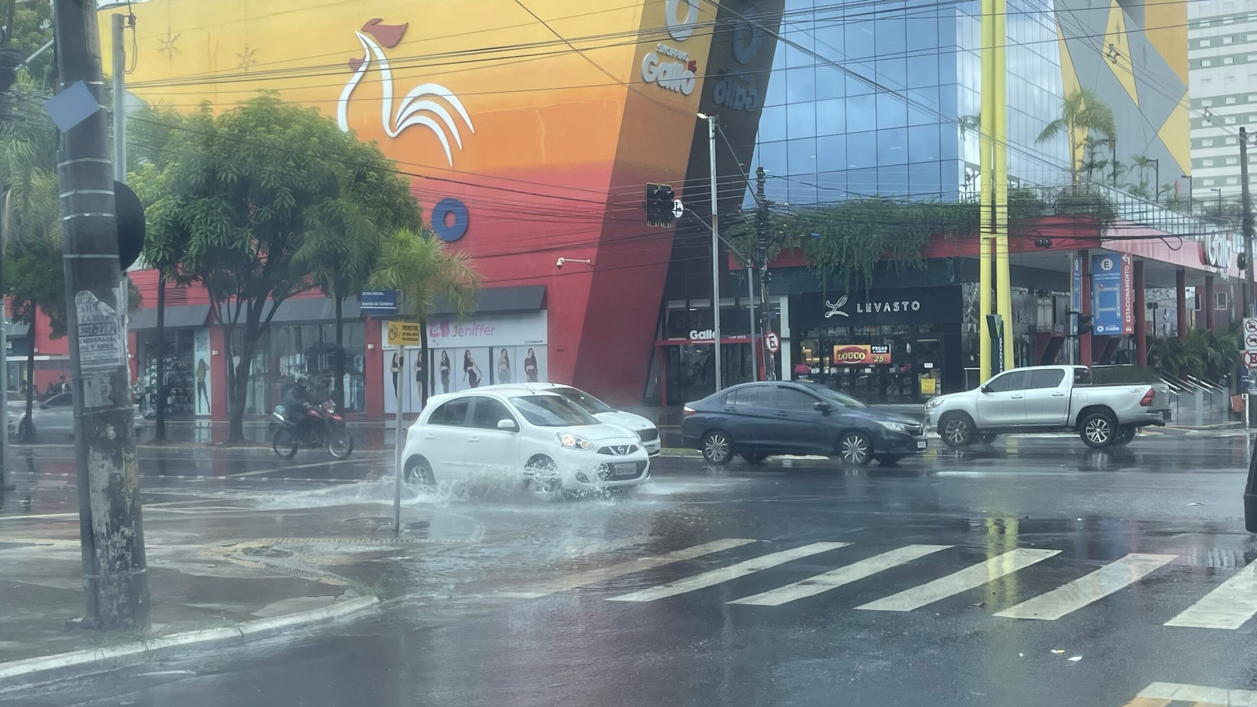 Alerta para risco potencial de tempestades atinge 165 municípios goianos