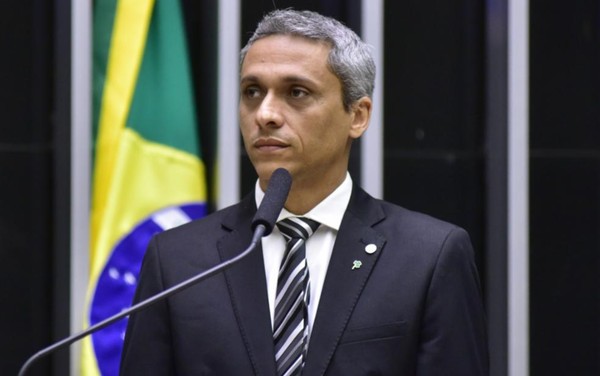 Gustavo Gayer diz que indiciamento pela PF tem motivação política para impedir Senado