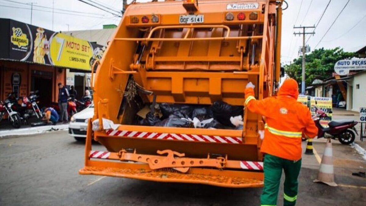 Comissão aprova projeto que revoga ‘taxa do lixo’
