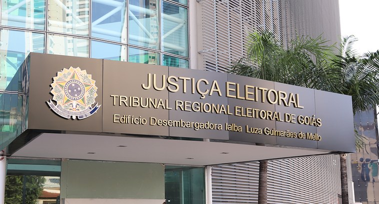 Justiça Eleitoral de Goiás cassa quatro mandatos por fraude eleitoral