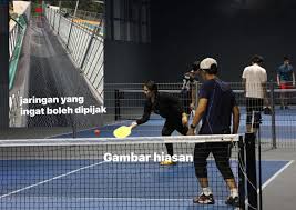 Vídeo: homem morre ao tentar pegar bola em partida de pickleball