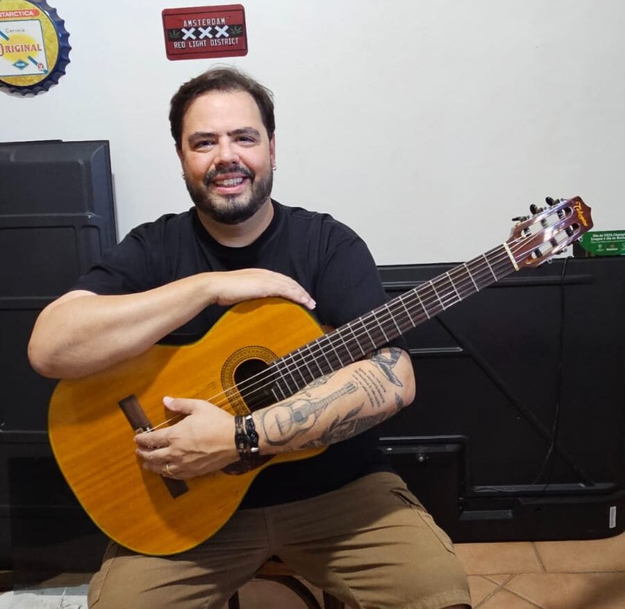 No Dia Nacional do Samba, Mercado da 74 celebra a cultura com programação especial e show de Ricardo Coutinho neste sábado (6)