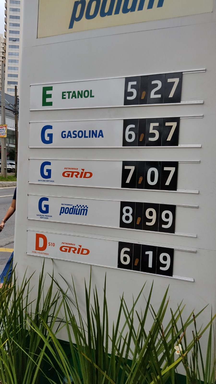 Nove postos são autuados por aumento irregular do etanol