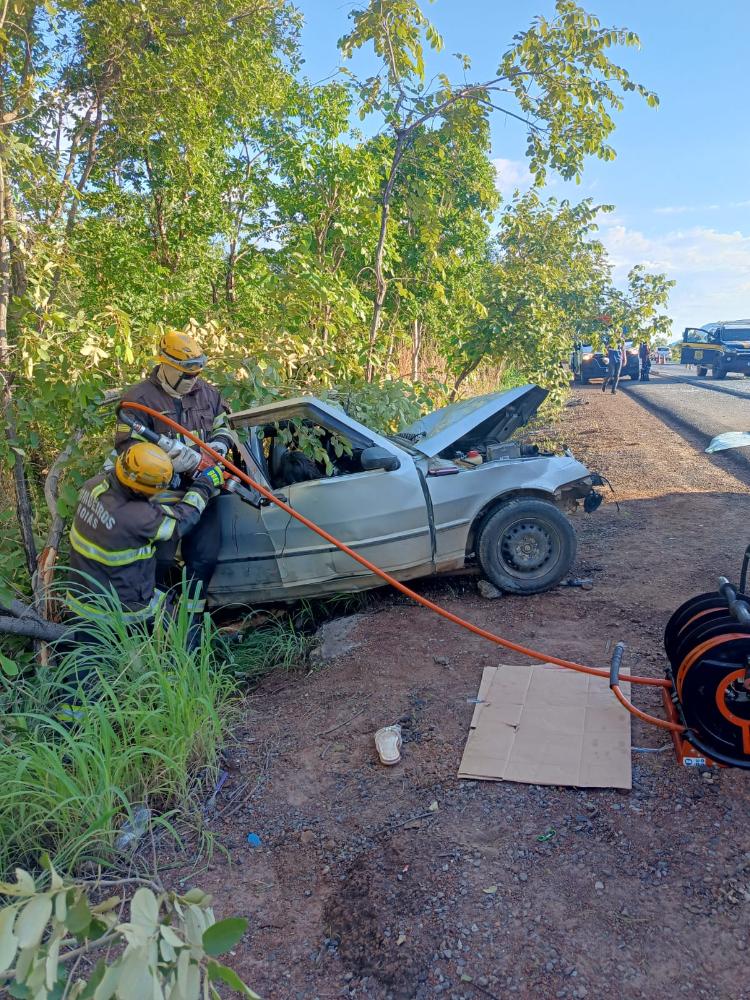 Acidente deixa cinco mortos na BR-020