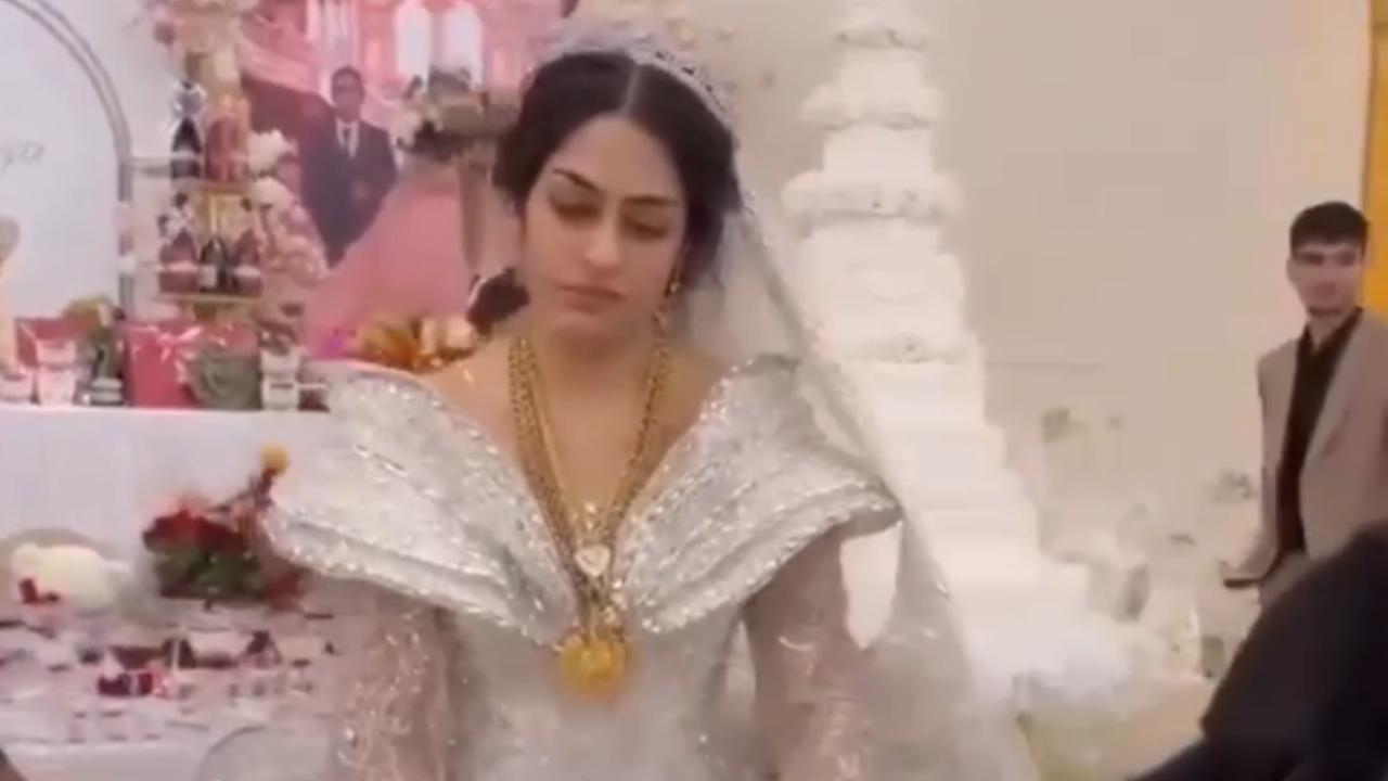 Vídeo: Noiva aparece triste e cabisbaixa em festa de casamento luxuosa