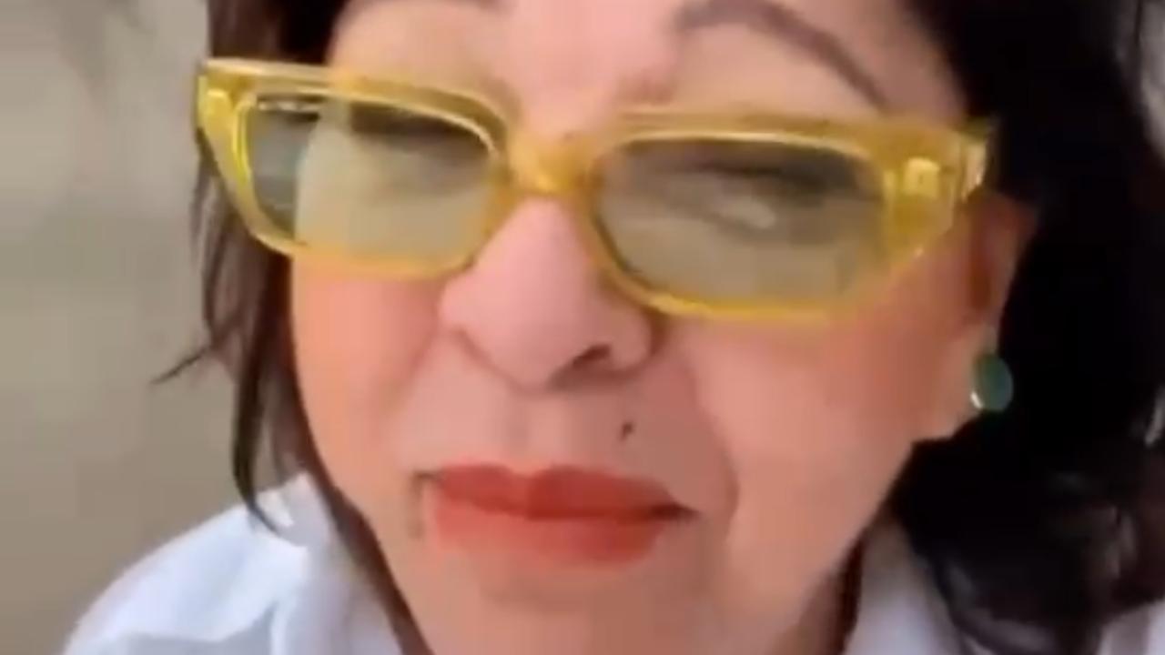 Vídeo: Roberta Miranda debocha de eleitores que destroem Havaianas em protesto