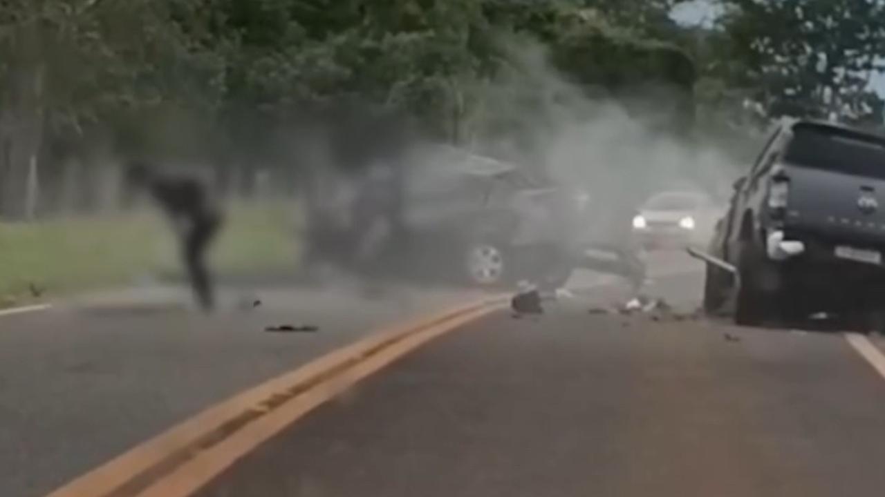 Três policiais e mais duas pessoas morrem em acidente na GO-164 entre Firminópolis e Novo Planalto