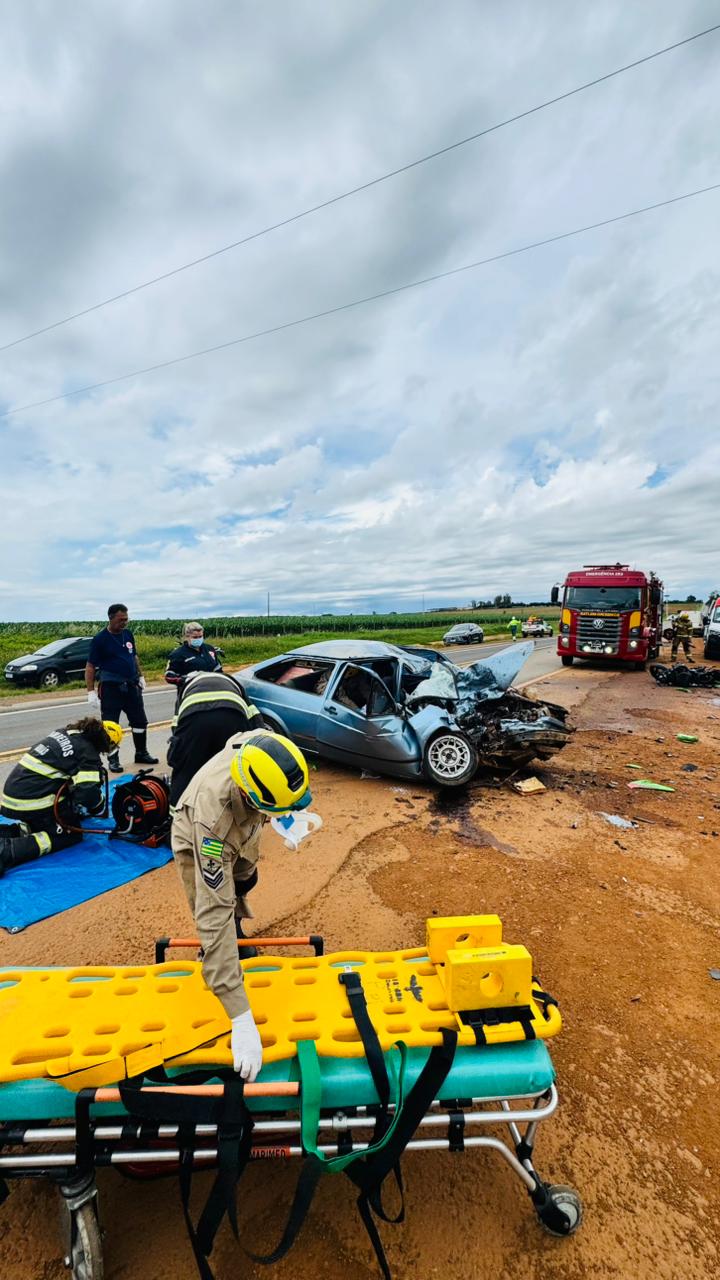 Acidente deixa dois mortos e um ferido na BR-414, em Abadiânia