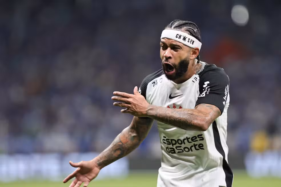 Corinthians vence Cruzeiro por 1 a 0 no Mineirão e abre vantagem na semifinal da Copa do Brasil