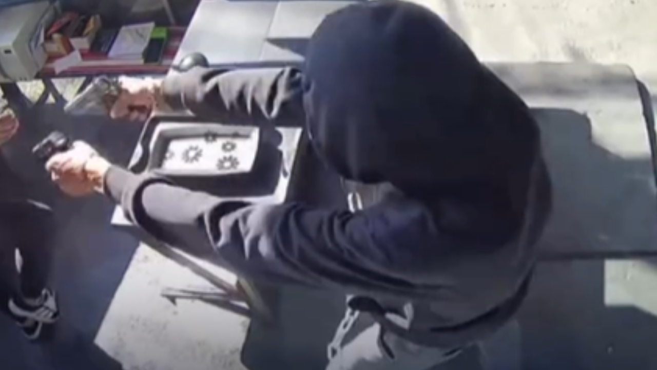 Ataque a tiros em pastelaria na Zona Norte mobiliza polícia