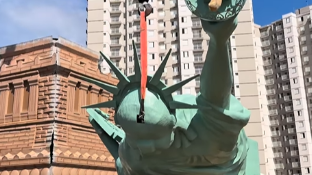 Havan instala Estátua da Liberdade em Goiânia neste domingo (21/12)