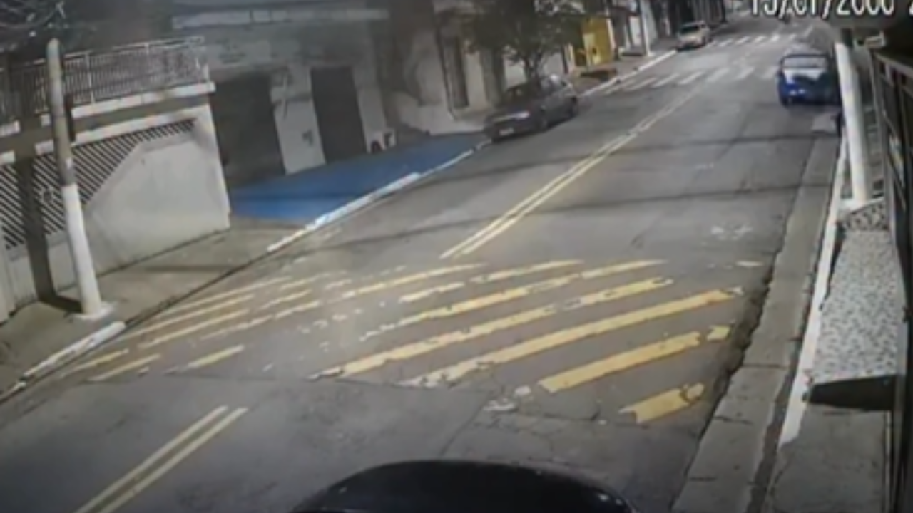 Ciúmes terminam em morte: jovem atropela ex e mulher em SP