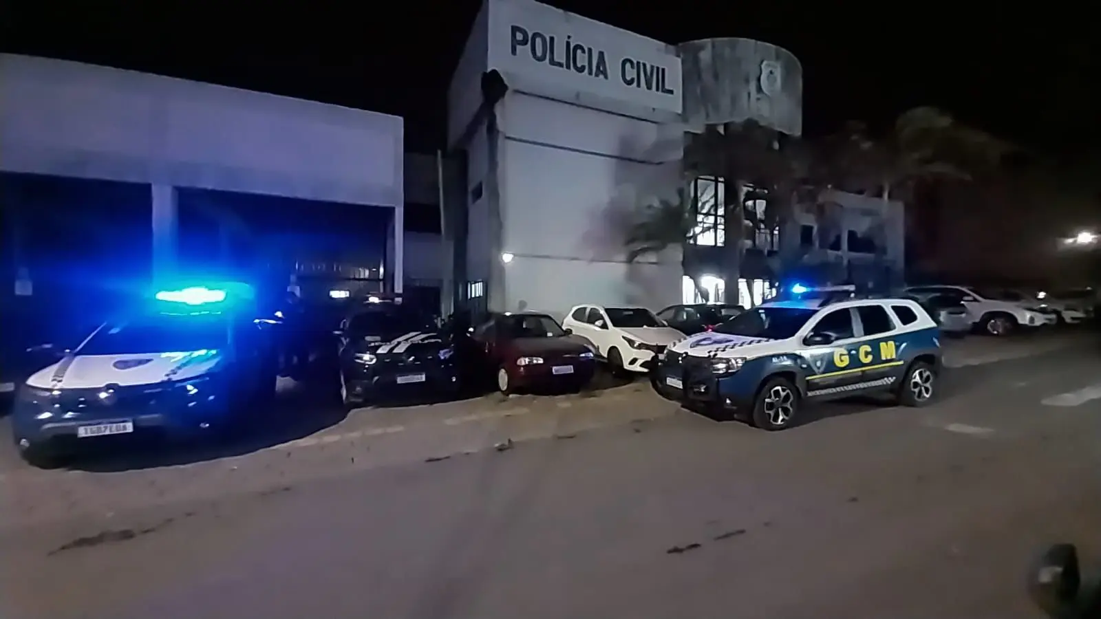 Guarda Civil impede furto em escola de Aparecida de Goiânia na madrugada de Natal