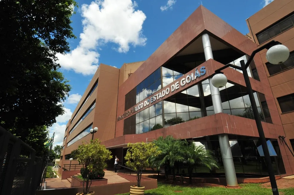 MP de Goiás apura aplicação de R$ 40 milhões de fundo previdenciário em títulos do Banco Master