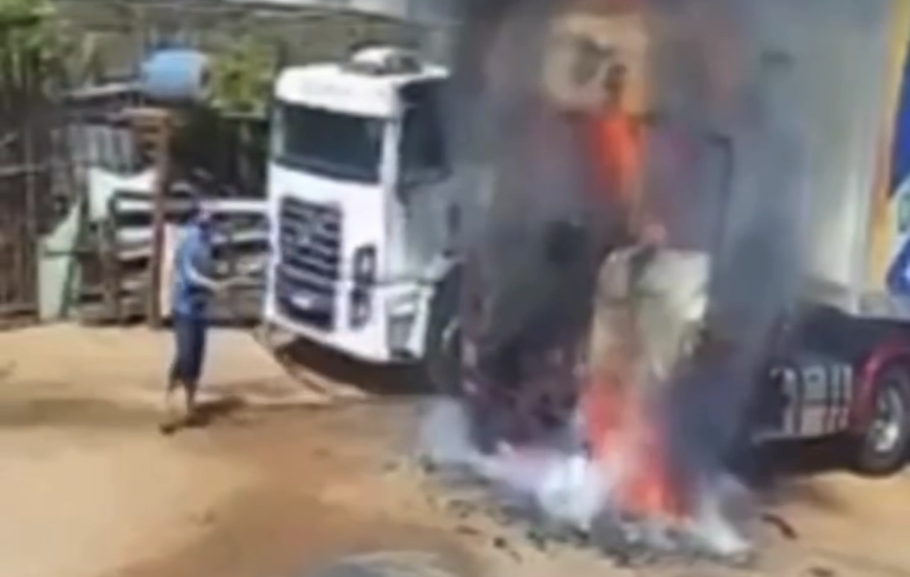 Vídeo: suspeito de incendiar caminhões, jovem é assassinado horas depois