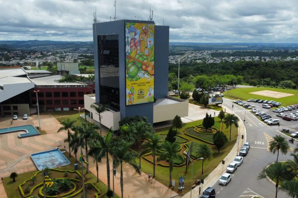 Prefeitura de Goiânia admite falhas e irá revisar jornada de trabalho de servidores com deficiência