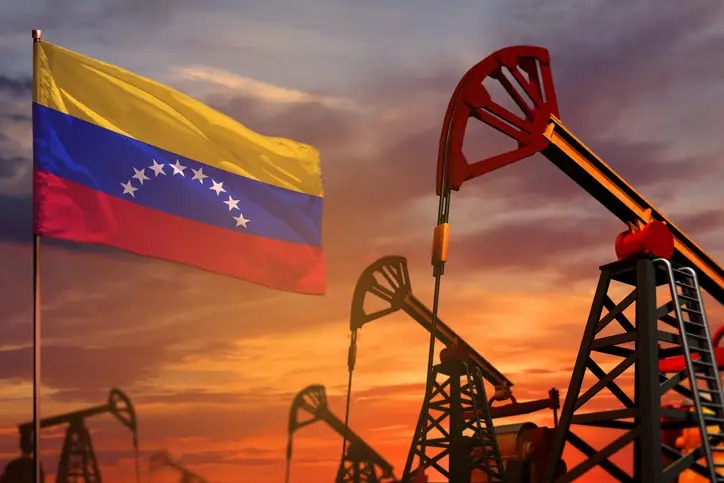 Venezuela e Bolívia enfrentam desafios energéticos e políticos que moldam o cenário latino-americano em 2026