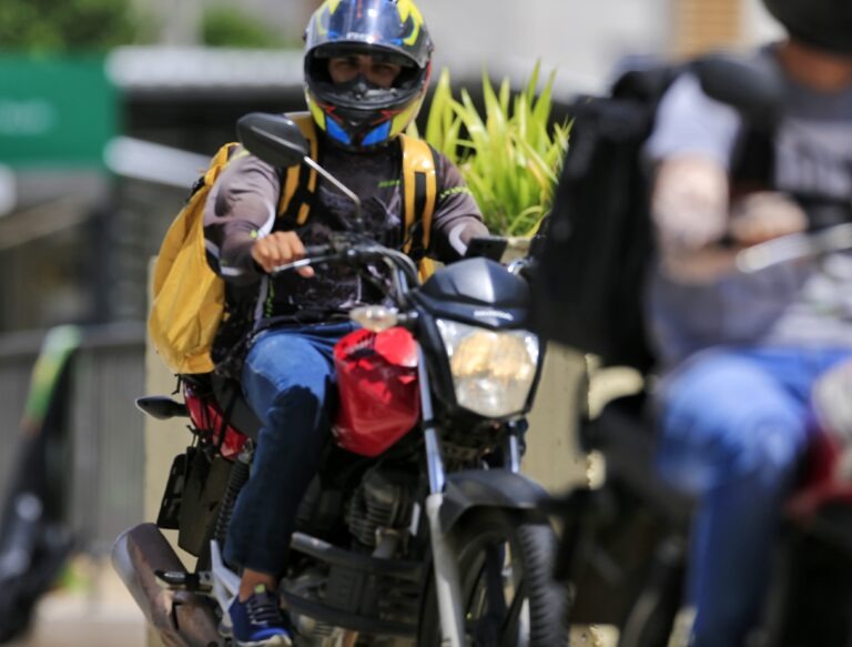 Isenção do IPVA para moto de até 150 cilindradas já está em vigor