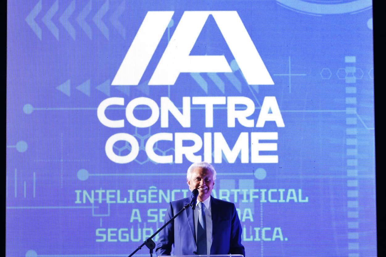 Caiado e Daniel Vilela lançam ferramenta que incorpora IA à segurança pública