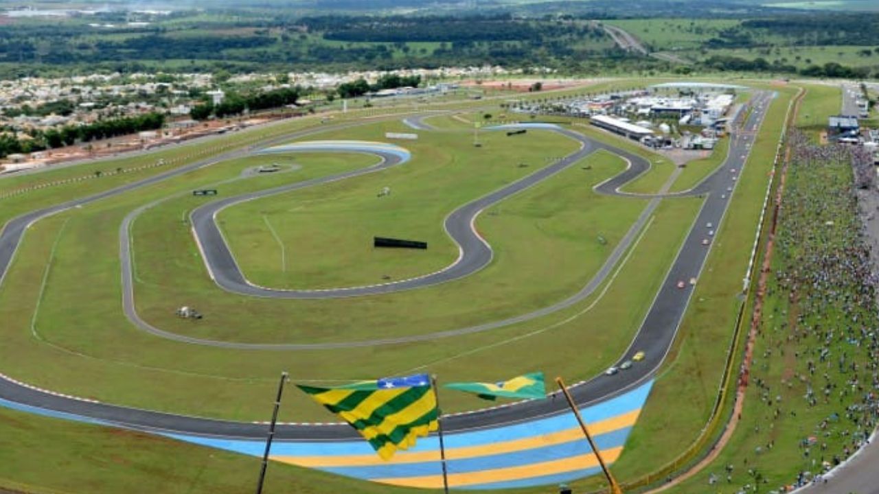 Goiânia prevê mais de 100 mil visitantes no fim de semana da Moto GP