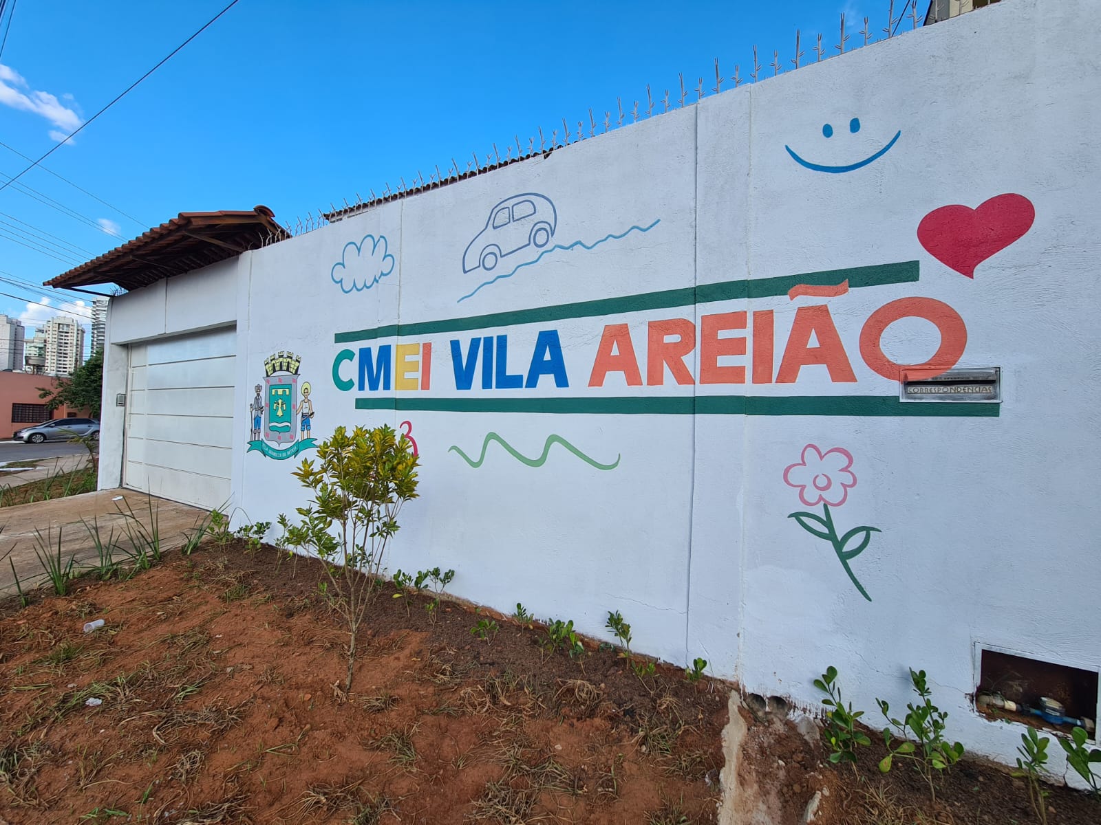 Prefeitura de Goiânia autoriza contratação de mais de 1,4 mil temporários para educação