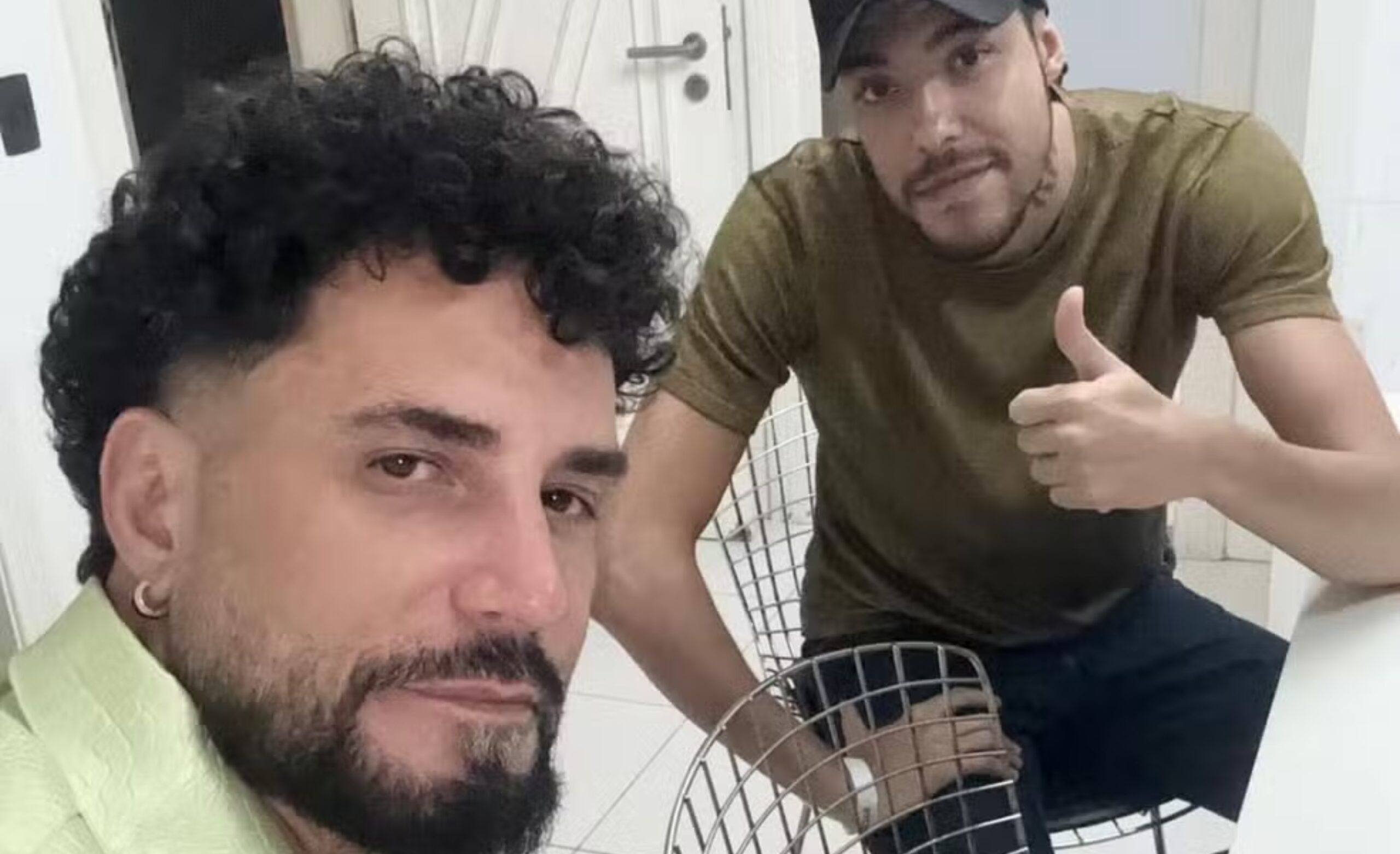 Latino desabafa após internar filho em clínica de reabilitação: "Coração apertado"