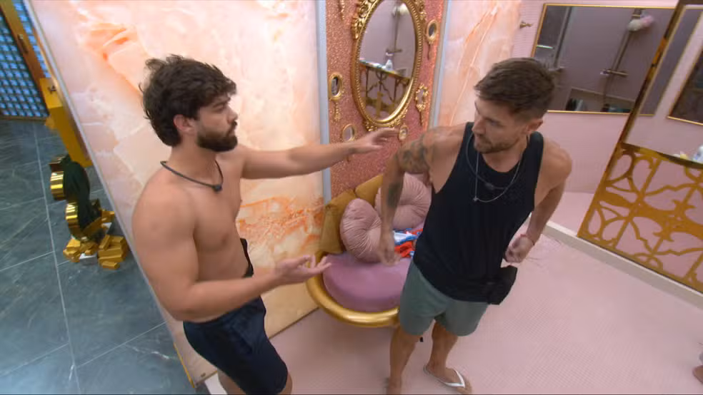 Big Fone gera correria e desentendimento entre Jonas e Paulo Augusto no BBB26