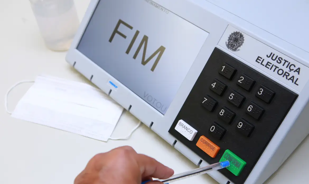 TSE começa a julgar regras das eleições de 2026 com foco em uso de IA