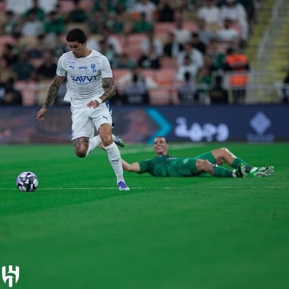 Darwin Núñez pode deixar Al-Hilal após chegada de Benzema; Fenerbahçe surge como destino