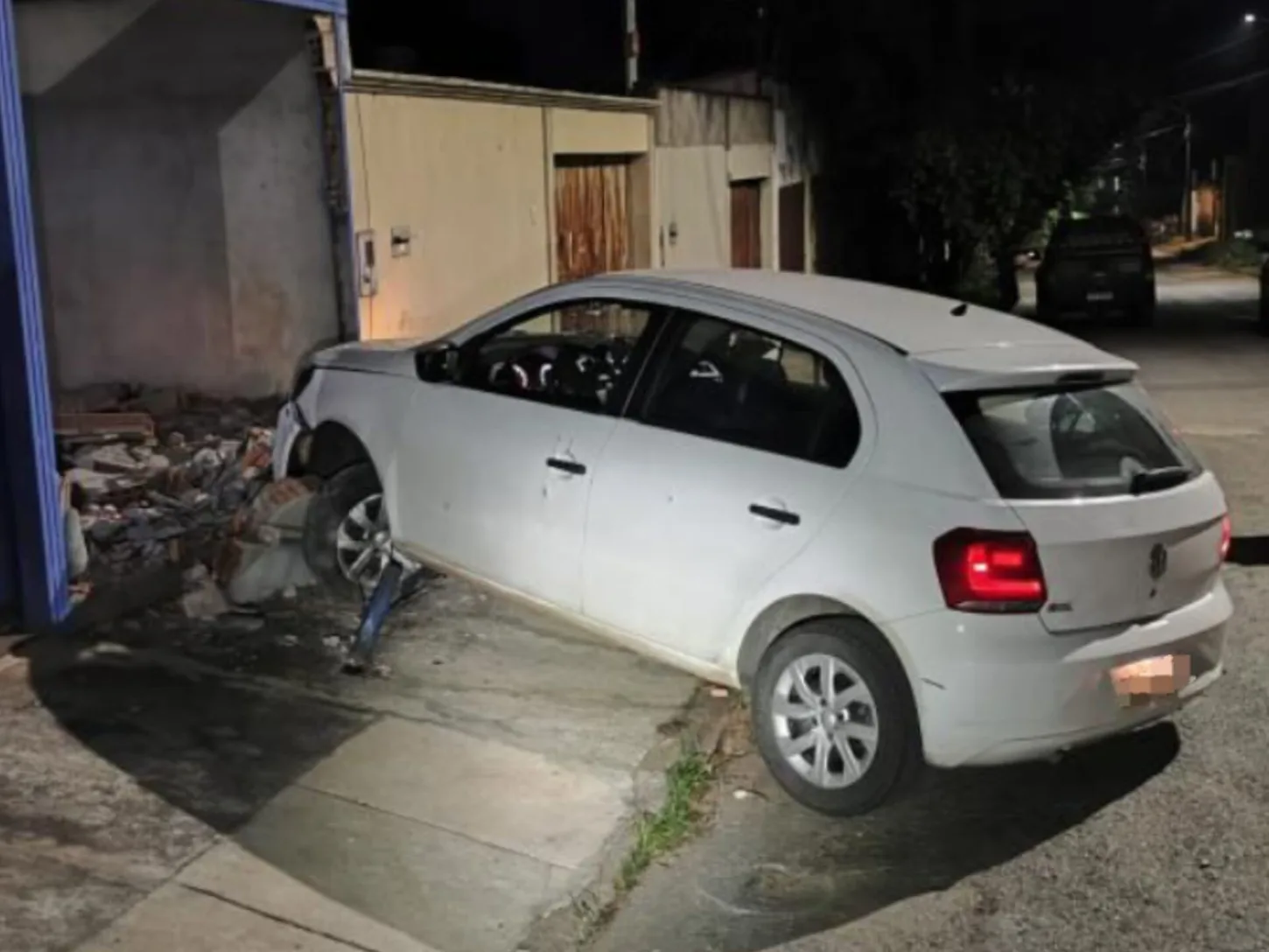 Câmeras flagram execução de jovem de 20 anos a tiros em Aparecida de Goiânia
