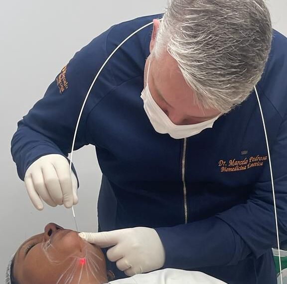 Emagrecimento acelerado impõe novos desafios à estética facial