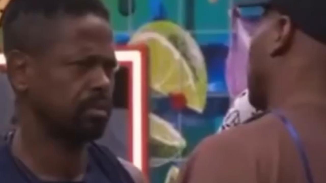 Vídeo: Capetinha pede desculpas a Leandro e sinaliza desistência do BBB 26 em clima de adeus