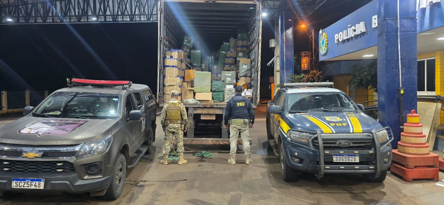 PRF e PM apreendem carga de contrabando avaliada em R$ 25 milhões em Jataí