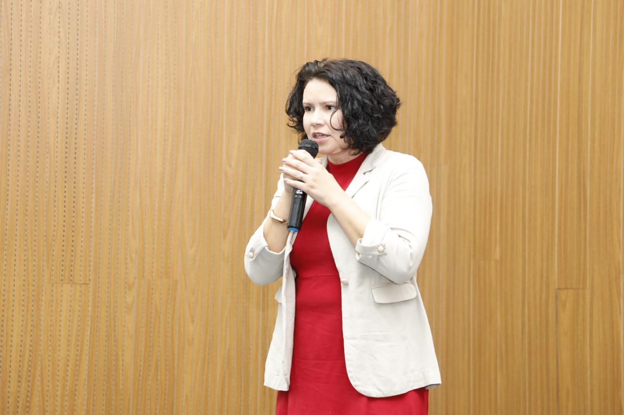 Simone Assis destaca avanços sociais em Senador Canedo com uso de dados e tecnologia