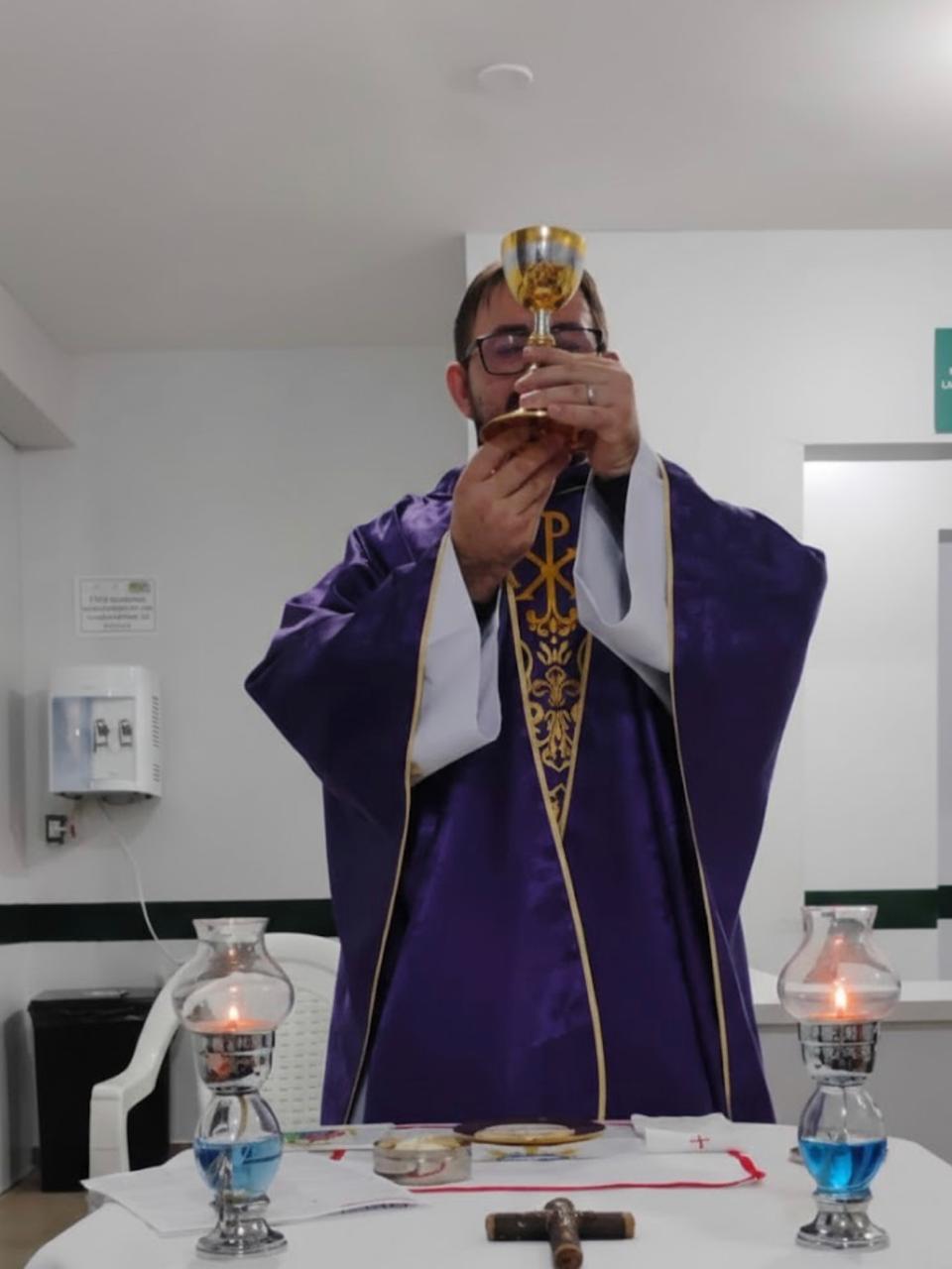 Fé e acolhimento fortalecem cuidado integral no HEJA