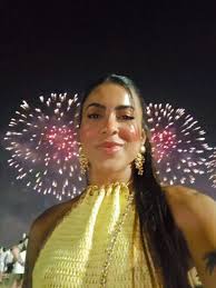 Influenciadora viraliza ao ironizar ausência de homens héteros no Carnaval