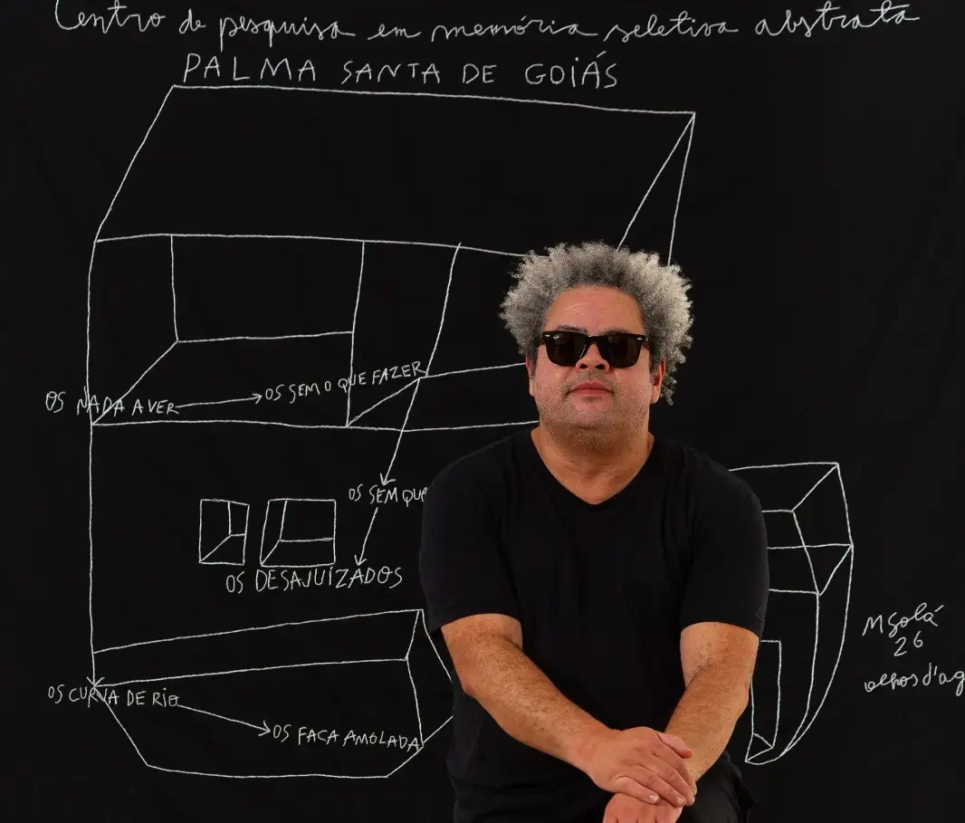 Artista goiano realiza exposição com mais de 90 obras no Centro Cultural Octo Marques até 06/05