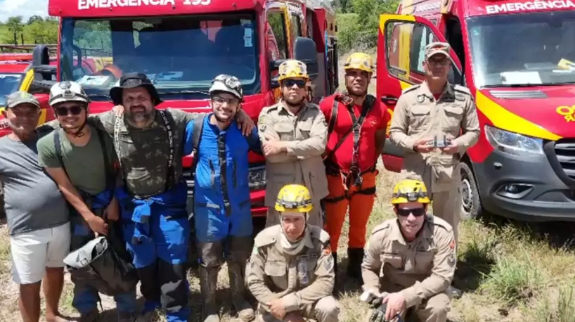 Biólogo da UFMG é resgatado após queda em caverna no nordeste de Goiás