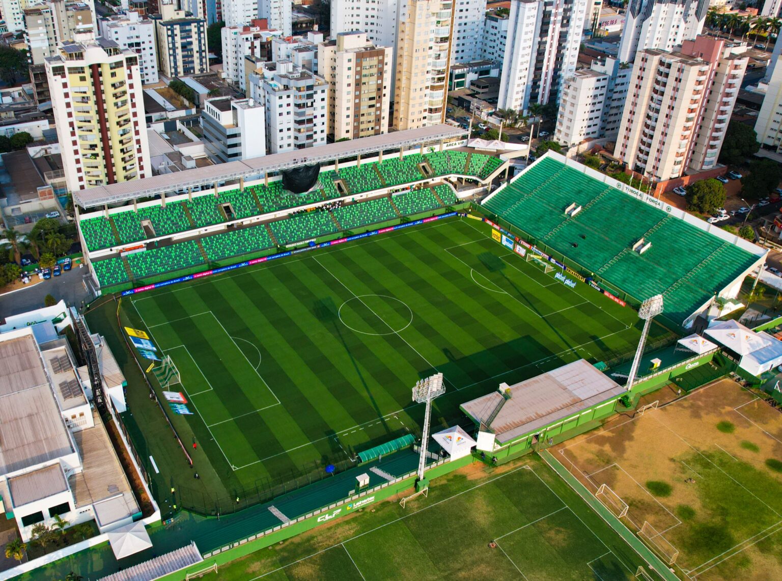 AO VIVO: Goiás x Atlético-GO pela final do Goianão 2026