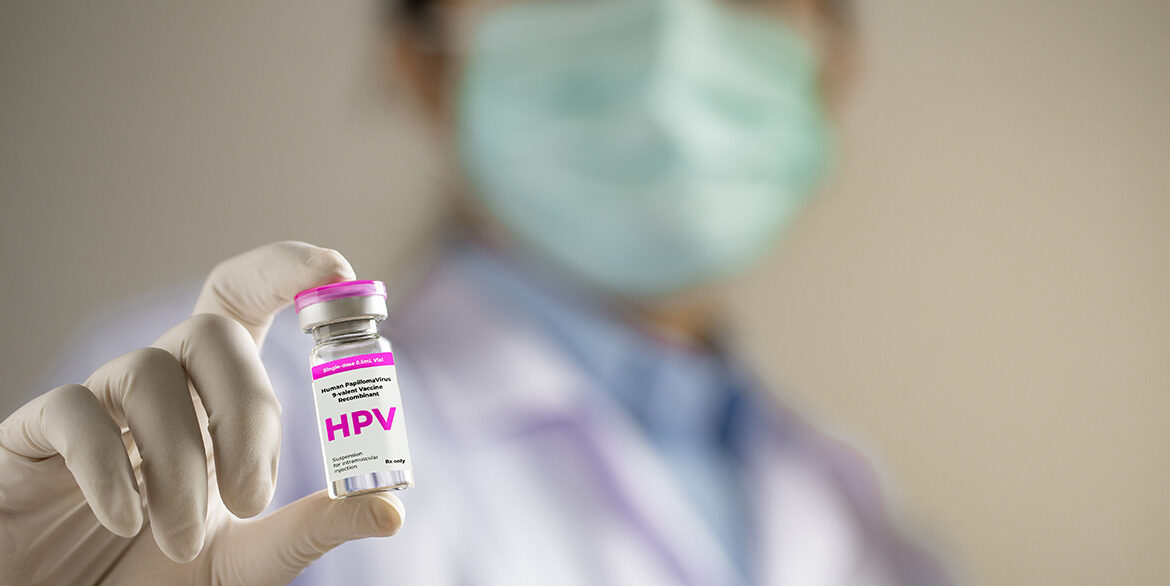 Goiás amplia vacinação contra HPV para jovens de até 19 anos até junho de 2026